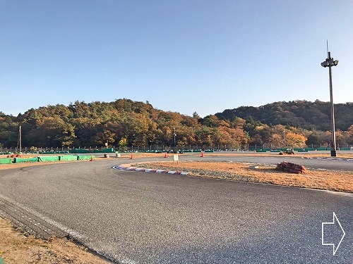 ７コーナー出口