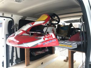 カート前方左側の写真