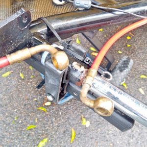 カートのブレーキホースの先端