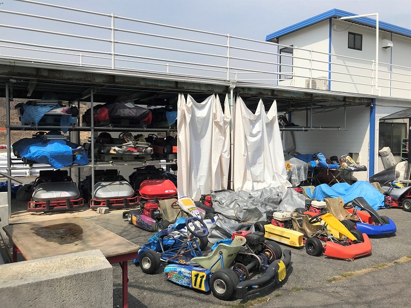 カートの預かり場所