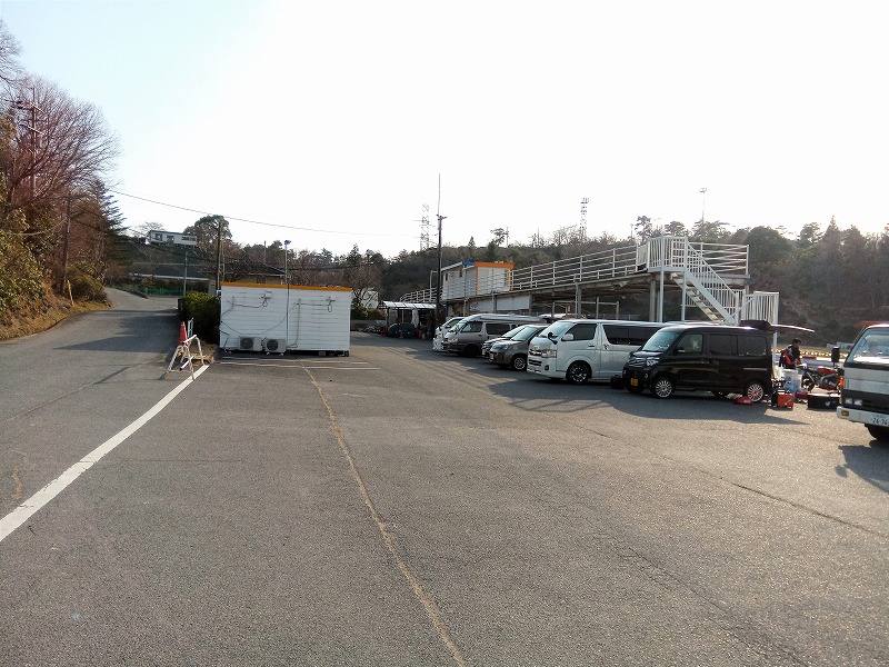 タマダの１コーナー側から見た写真