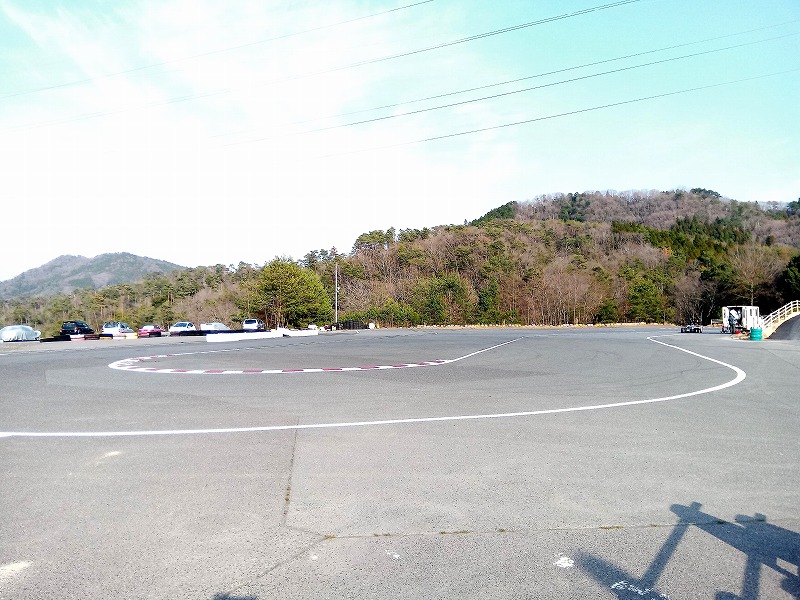 コース上で見る東ショートコース